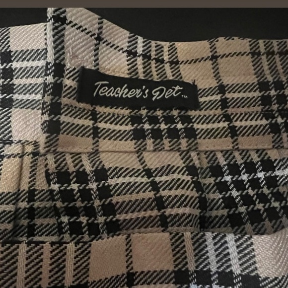 Adult Plaid Micro Mini Women’s School Girl skirt fits up to queen size like new - Picture 6 of 7